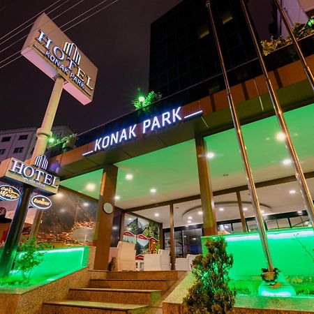 Konak Park Hotel Trabzon Bagian luar foto