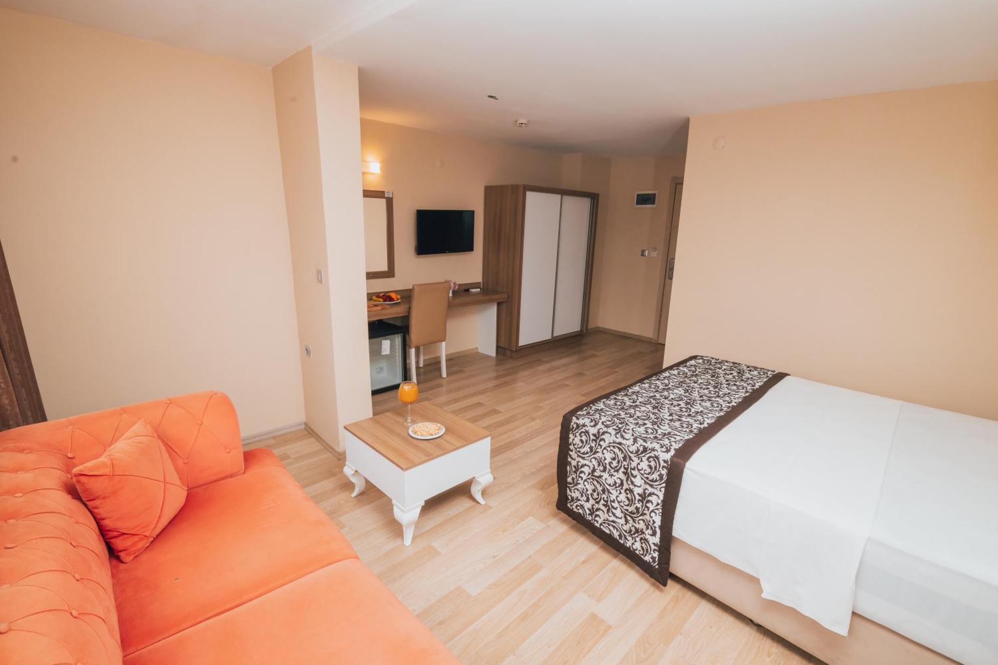 Konak Park Hotel Trabzon Bagian luar foto